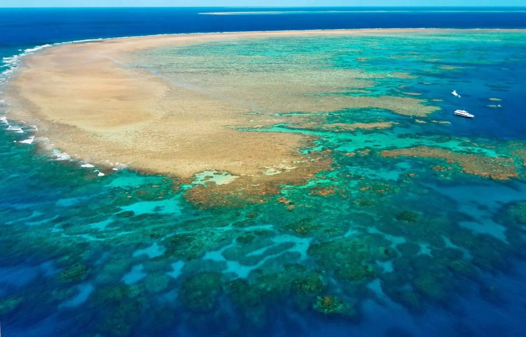  Great Barrier Reef
7 Natural Wonders of the World